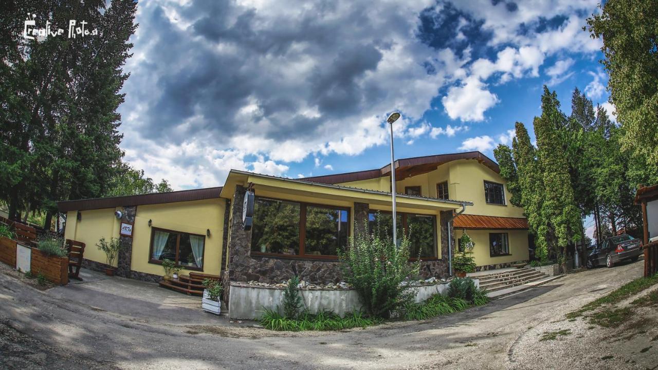 Penzion Artin Nitra Zewnętrze zdjęcie